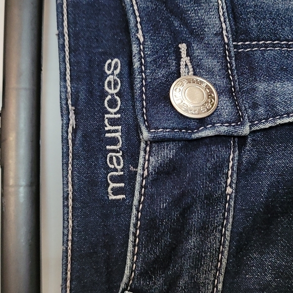 Maurices Jeans ~ Distressed Mid-rise Jeans - Picture 7 of 10
